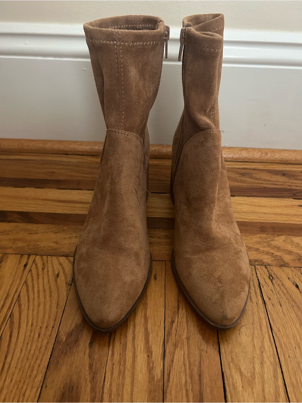 Dolce Vita Tayla Boots size 8
